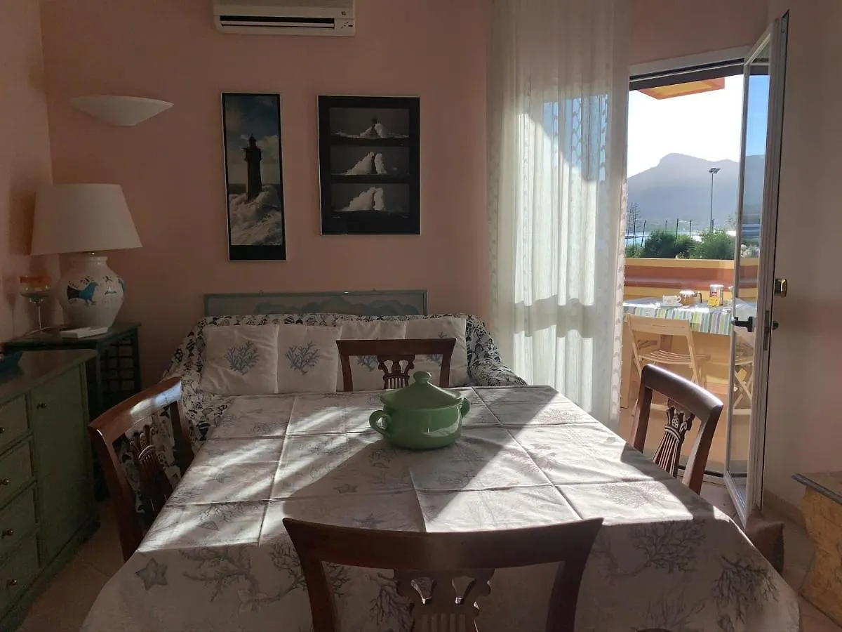 Lilla Apartment Golfo Aranci Itálie