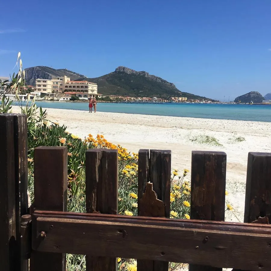 Lilla Apartment Golfo Aranci